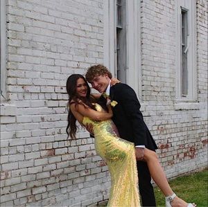 Meet your Posher, Isabella